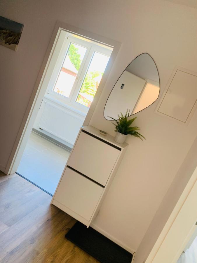 Feddersen Living Kernsanierte Ferienwohnungen - Gemuetlich - Netflix - Voll Ausgestattet - Zentral Brunsbuttel Exteriér fotografie